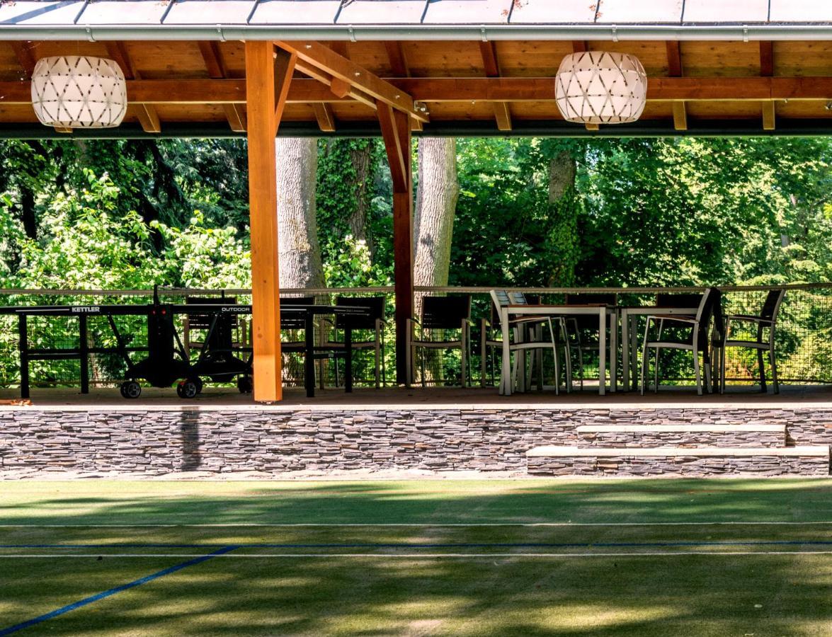 Zamek Ratmerice - Hotel & Resort Экстерьер фото