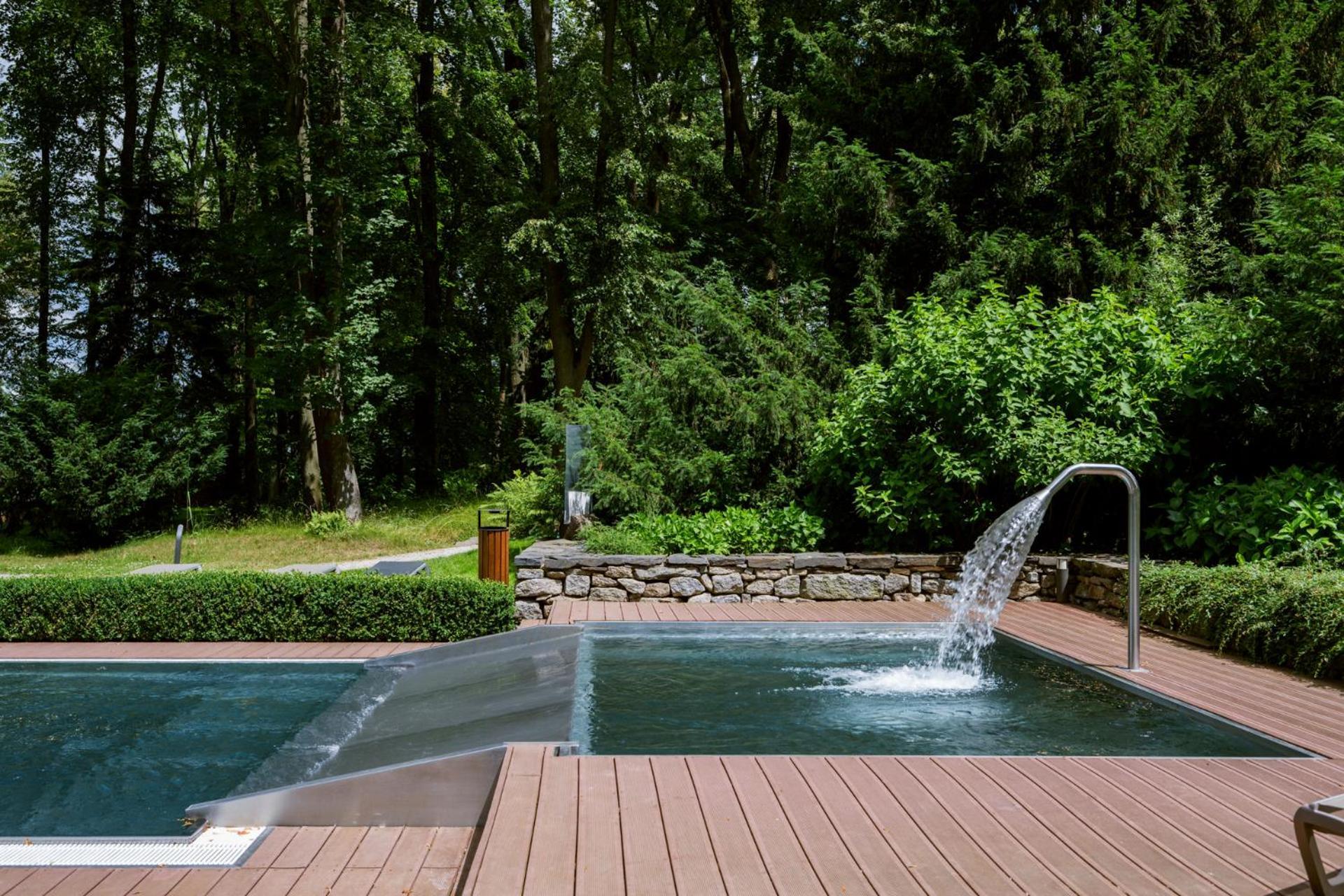 Zamek Ratmerice - Hotel & Resort Экстерьер фото