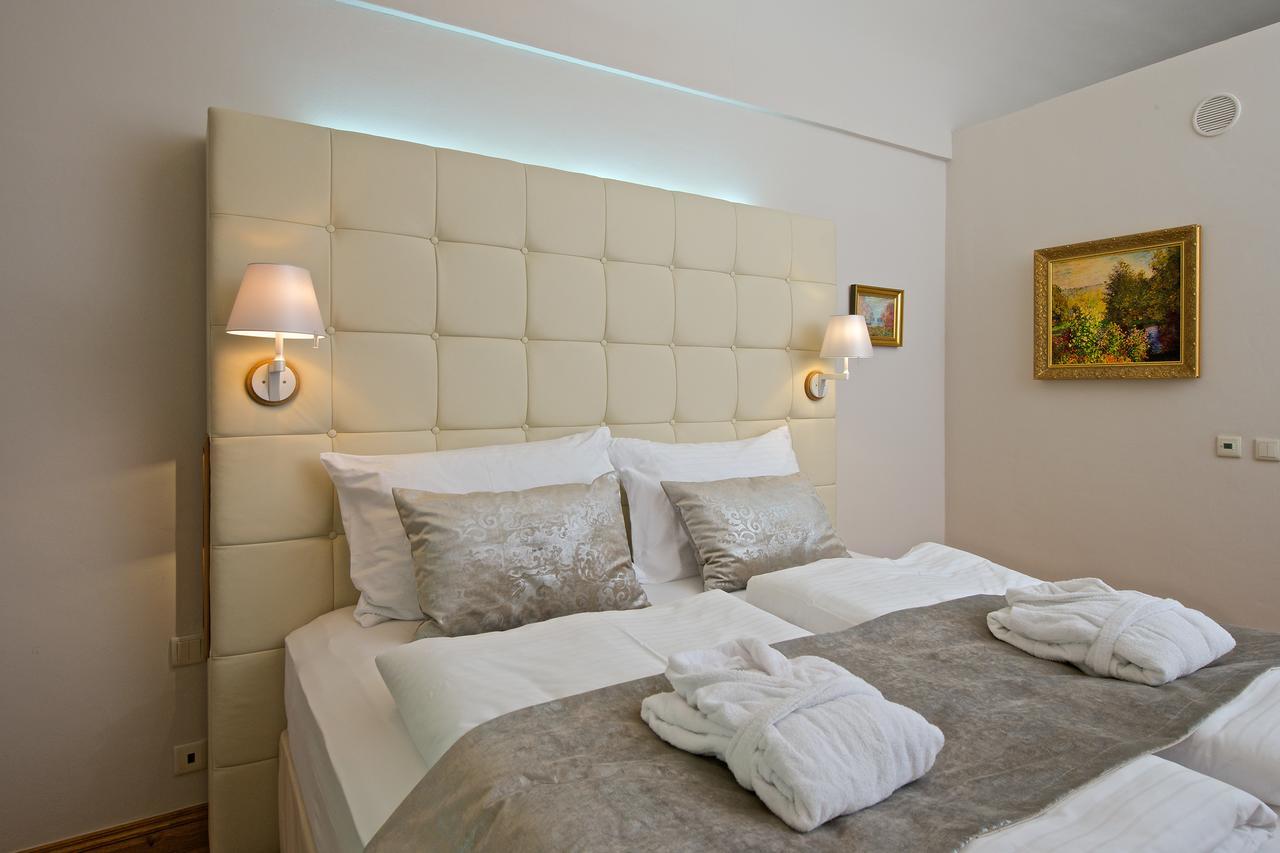 Zamek Ratmerice - Hotel & Resort Экстерьер фото